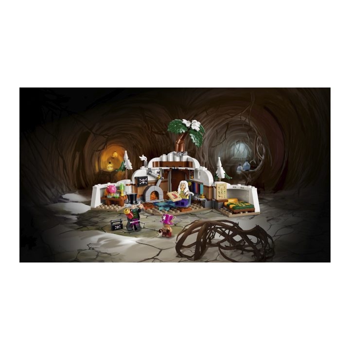 LEGO One Piece Netflix Mountain Hideout (L75641)