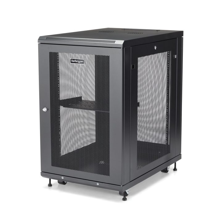 StarTech.com 18U 19" 4-Post Server Rack - Server Rack with Lock and…