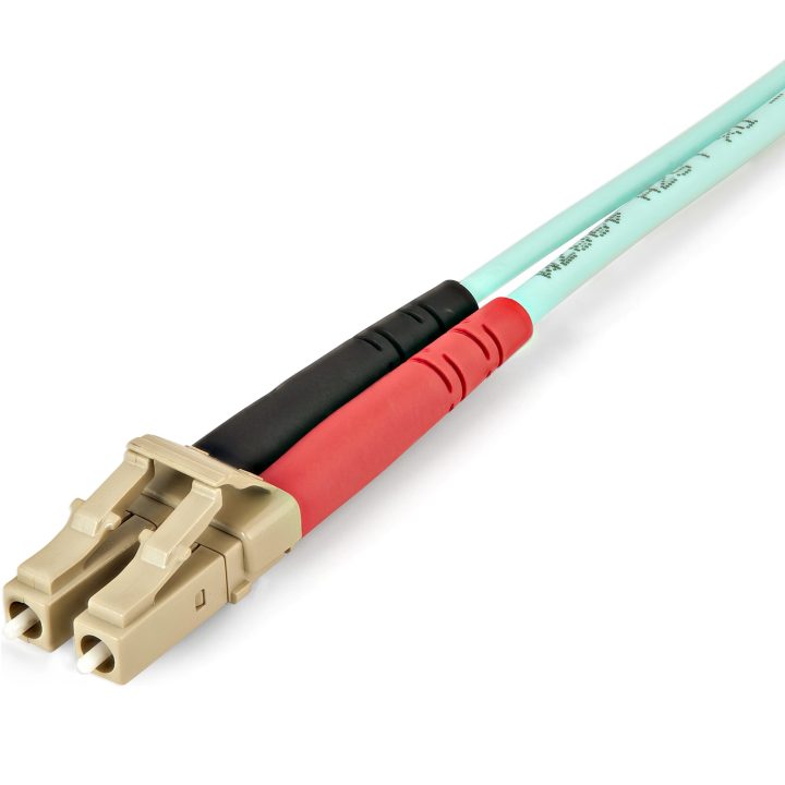StarTech.com Cable de 1m de Fibra Óptica Multimodo LC a LC (UPC) OM4…