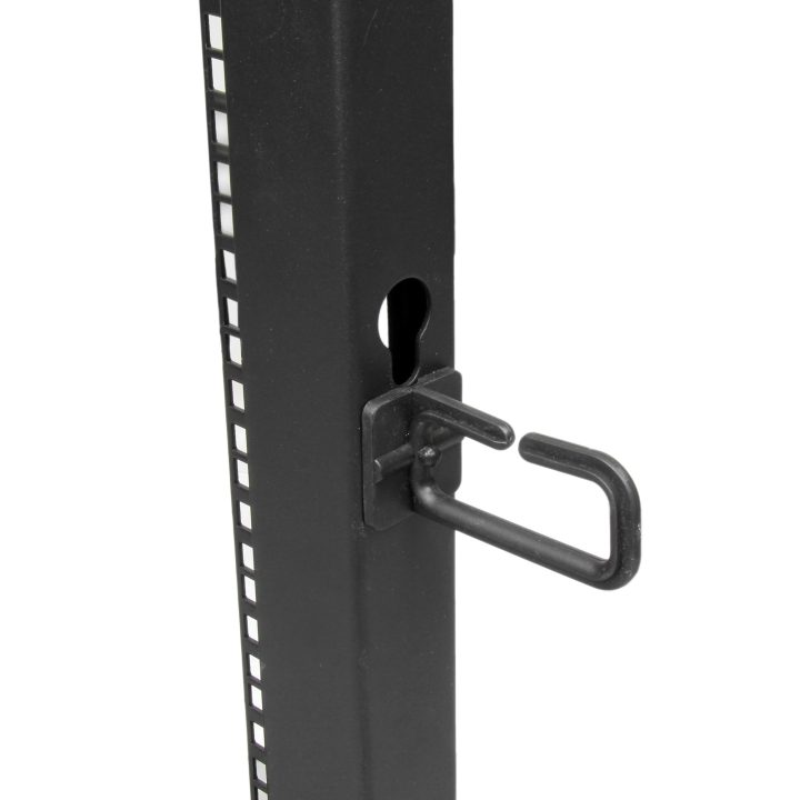 StarTech.com 18U Mobile Open Frame 4-Post Server Rack - 19-Inch…