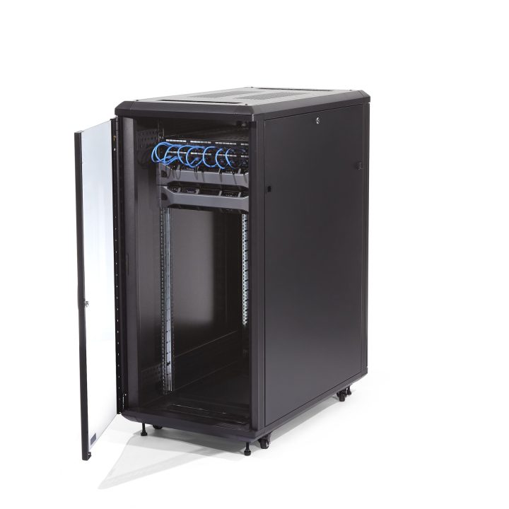 StarTech.com 32U 19" 4-Post Server Rack - Server Rack with Lock and…