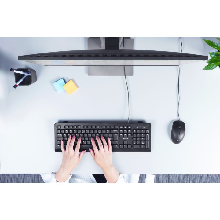 Trust TK-150 Universal USB QWERTY Spanish Keyboard Black