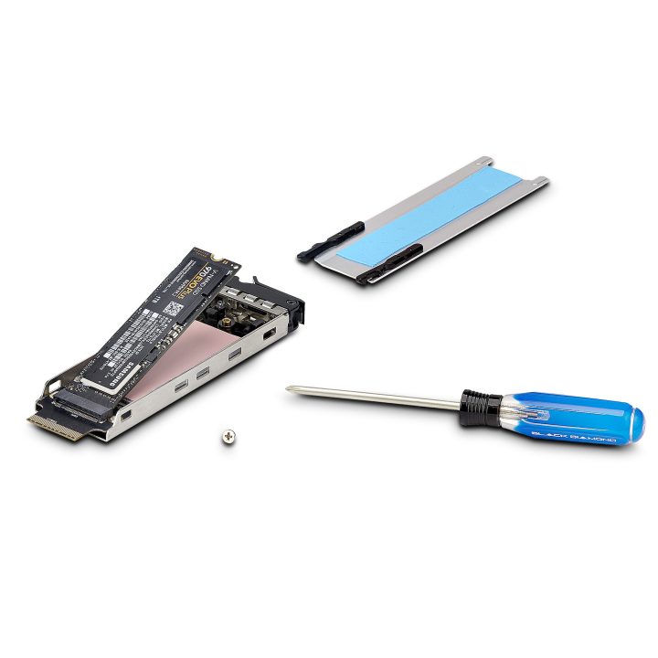 StarTech.com Placa PCIe x4 para SSD NVMe M.2 - Backplane de Rack…