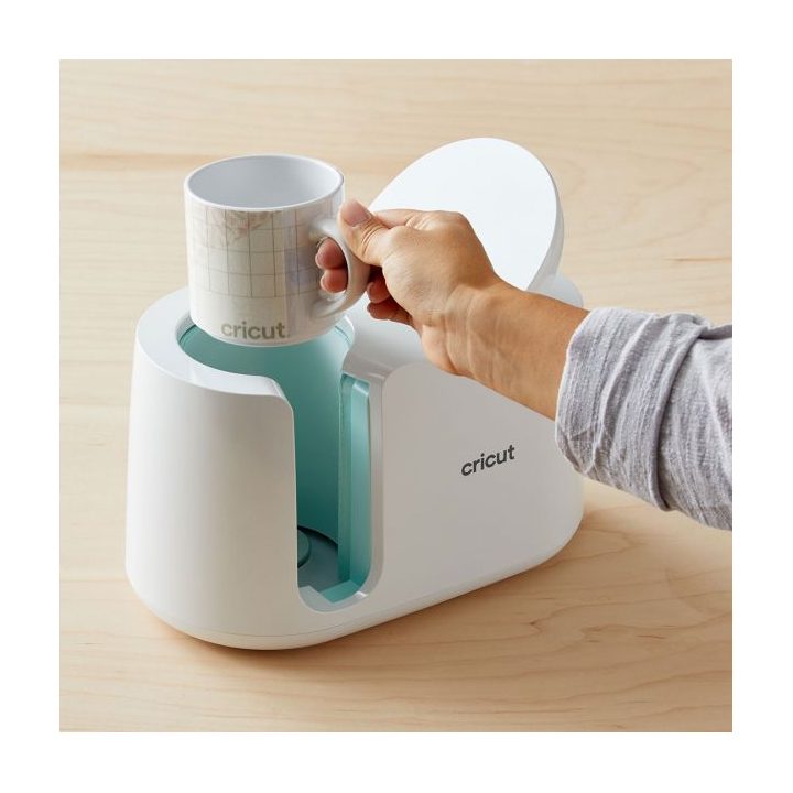 Cricut 2009392 White Universal Bowl 4 piece(s)