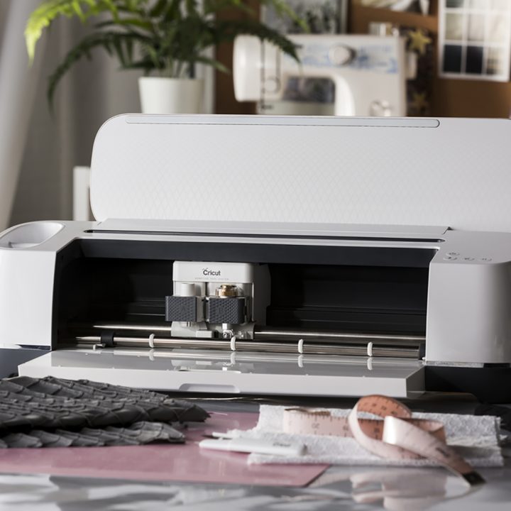 Cricut 2007449 Cutting Blade and Accessory for DIY Cutting Machines