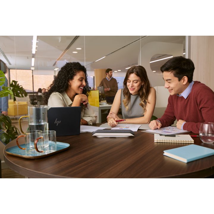 HP Poly Poly Sync 40+ USB-A and USB-C Speakerphone with Microsoft…