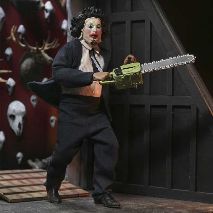 Figura Enesco la matanza de texas leatherface (NECA41591-01)