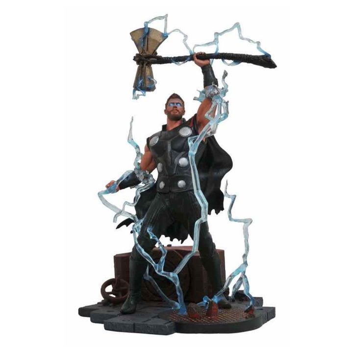 Figura Diamond Select Toys Marvel Avengers 3 Thor com Stormbreaker…