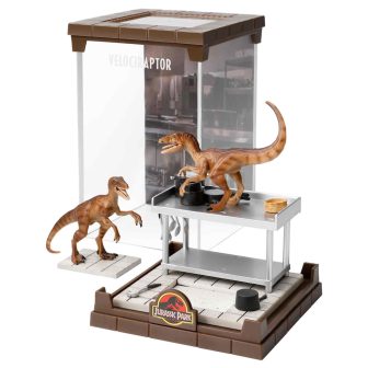 The Noble Collection Jurassic Park Velociraptor Bendyfig Diorama…