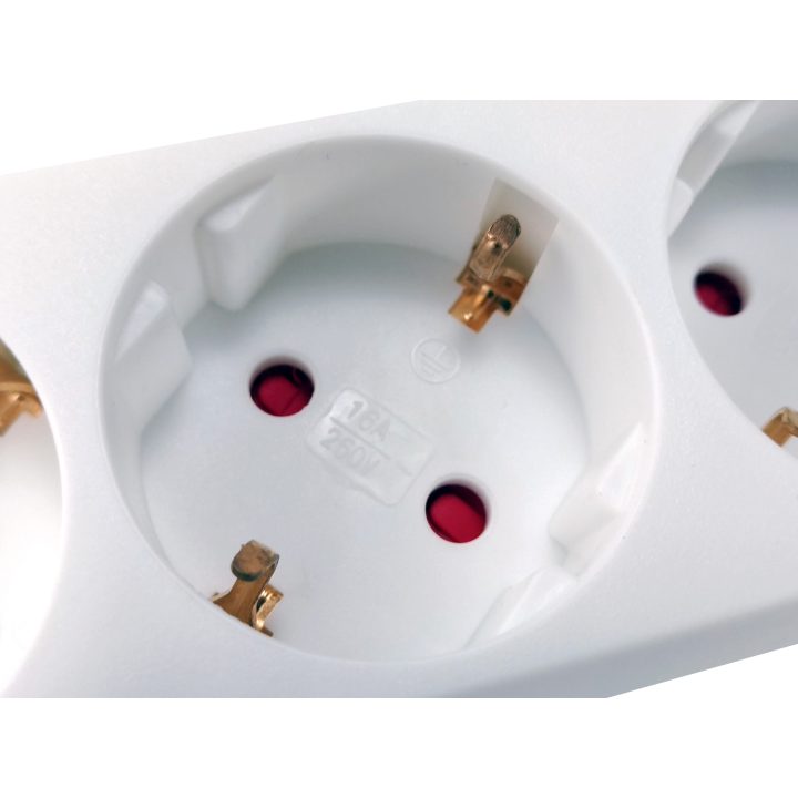Equip 245550 Power Strip 1.5 m 3 Outlets Indoor White
