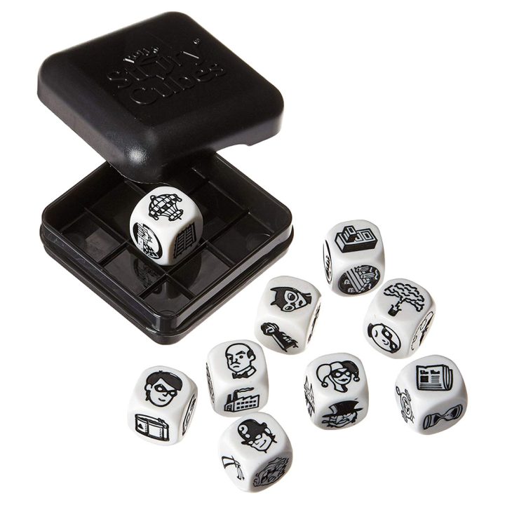 Asmodee Board Game Story Cubes Batman Blister PEGI 8 (STO04ML)