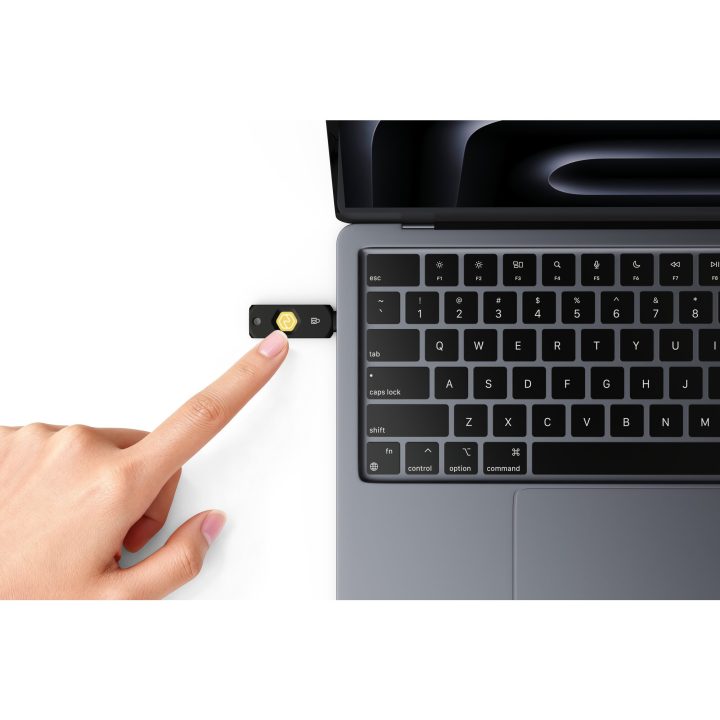 Kensington Chave de segurança VeriMark NFC+ USB-C